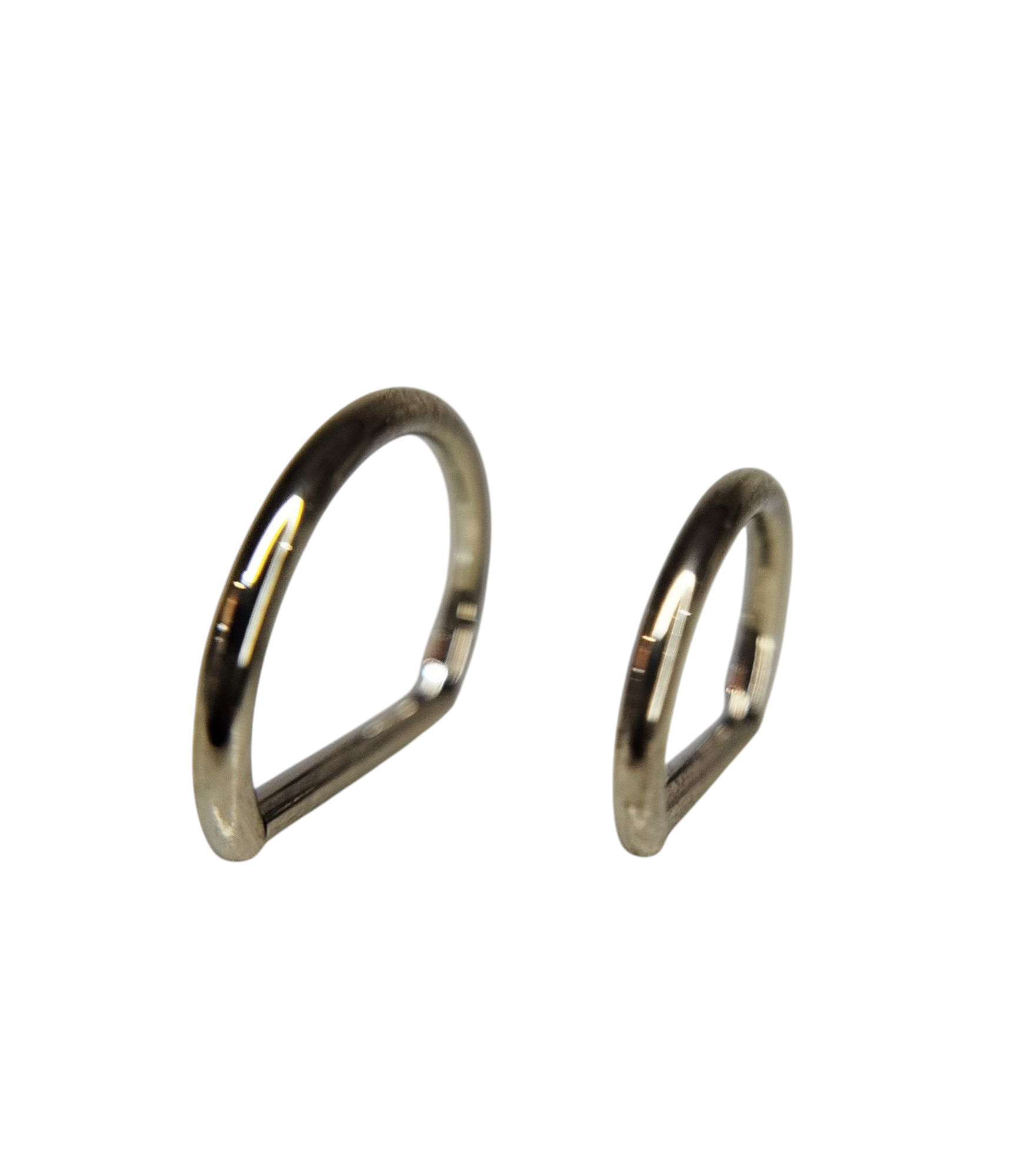 Argollas forma D clicker titanio f136